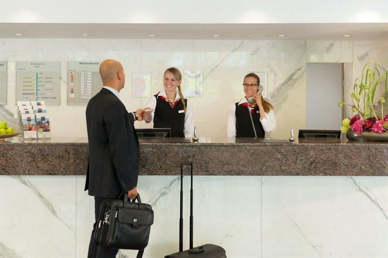 Dorint Main Taunus Zentrum Frankfurt Sulzbach Sulzbach  Eksteriør billede