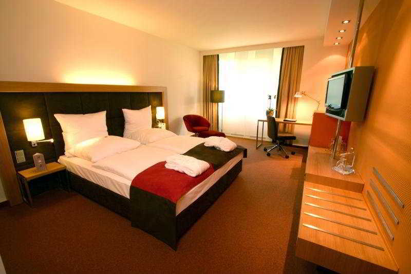 Dorint Main Taunus Zentrum Frankfurt Sulzbach Sulzbach  Eksteriør billede